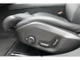 Volvo V60 2.0 B3 Inscription | Harman Kardon Audio | Schuif-/Kanteldak | Elektrisch Bedienbare Stoelen | Parkeersensoren Voor en Achter | Parkeercamera | Verwarmbare Stoelen Voor en Achter | Stuurverwarming |