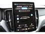 Volvo XC60 2.0 T8 Plug-in hybrid AWD Plus Black Edition NIEUW | Head-up | 360 | Panoramadak | Zwenkbare Trekhaak