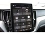 Volvo XC60 2.0 T8 Plug-in hybrid AWD Plus Black Edition NIEUW | Head-up | 360 | Panoramadak | Zwenkbare Trekhaak