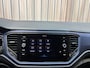 Volkswagen T-Roc 1.5TSI UNITED|Stoelv|Carplay|Navi|Trekhaak