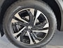 Peugeot 2008 1.2 PureTech GT-Line 130 PK | Navigatie | Stoelverwarming | Camera | Draadloze Telefoonlader | Keyless Entry en Start | Park Assist | Mooie Complete en Sportieve Uitvoering !!