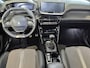 Peugeot 2008 1.2 PureTech GT-Line 130 PK | Navigatie | Stoelverwarming | Camera | Draadloze Telefoonlader | Keyless Entry en Start | Park Assist | Mooie Complete en Sportieve Uitvoering !!