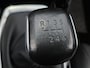 Peugeot 2008 1.2 PureTech GT-Line 130 PK | Navigatie | Stoelverwarming | Camera | Draadloze Telefoonlader | Keyless Entry en Start | Park Assist | Mooie Complete en Sportieve Uitvoering !!