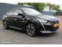 Peugeot 208 1.2 100 PK PureTech GT, Camera, Pdc voor + achter, App connect, Clima, Navi, Cruise, Sport stoelen,17 inch Lmv.