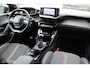 Peugeot 208 1.2 100 PK PureTech GT, Camera, Pdc voor + achter, App connect, Clima, Navi, Cruise, Sport stoelen,17 inch Lmv.