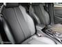 Peugeot 208 1.2 100 PK PureTech GT, Camera, Pdc voor + achter, App connect, Clima, Navi, Cruise, Sport stoelen,17 inch Lmv.