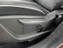 Renault Captur 1.0 TCe 100Pk Intens | Navigatie | Climate Control | Cruise Control | Trekhaak Afneembaar | Parkeersensoren incl. 360 Camera | Apple Carplay/Android Auto | Keyless Entry & Start | Regen-en Lichtsensor | Lichtmetalen Velgen |