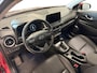 Hyundai Kona 1.6 HYBRID | PREMIUM SKY | SCHUIF/ KANTEL DAK | 18'' VELGEN | LEDER |