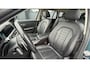 BMW 3-Serie Touring 320i High Executive|trekhaak|Pano|