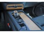 Volvo XC90 T8 Recharge AWD Inscription Panorama/schuifdak - IntelliSafe Assist & Surround - 360º Camera - Harman/Kardon audio - Adaptieve LED koplampen - Verwarmde voorstoelen, stuur & achterbank - Parkeersensoren voor & achter - Elektr. bedienb. voorstoelen met geheugen - 20' LMV