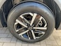 Peugeot e-2008 EV Style Avantage 54 kWh Airco | Camera | Cruise Control | DAB | LED | Navi | PDC Achter | 11 KwH |