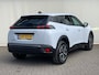 Peugeot e-2008 EV Style Avantage 54 kWh Airco | Camera | Cruise Control | DAB | LED | Navi | PDC Achter | 11 KwH |