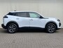 Peugeot e-2008 EV Style Avantage 54 kWh Airco | Camera | Cruise Control | DAB | LED | Navi | PDC Achter | 11 KwH |