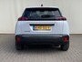 Peugeot e-2008 EV Style Avantage 54 kWh Airco | Camera | Cruise Control | DAB | LED | Navi | PDC Achter | 11 KwH |