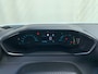 Peugeot e-2008 EV Style Avantage 54 kWh Airco | Camera | Cruise Control | DAB | LED | Navi | PDC Achter | 11 KwH |