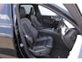 Volvo XC60 T6 350PK Automaat AWD Plus Black Edition / Elektrisch bedienbare voorstoelen met geheugen/ Stoelverwarming/ Stuurverwarming/ Harman Kardon audio/ 360 Camera/