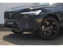 Volvo XC60 T6 350PK Automaat AWD Plus Black Edition / Elektrisch bedienbare voorstoelen met geheugen/ Stoelverwarming/ Stuurverwarming/ Harman Kardon audio/ 360 Camera/