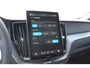 Volvo XC60 T6 350PK Automaat AWD Plus Black Edition / Elektrisch bedienbare voorstoelen met geheugen/ Stoelverwarming/ Stuurverwarming/ Harman Kardon audio/ 360 Camera/