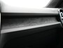 Volvo XC40 Recharge 67 kWh 231pk Dealer O.H. | Trekhaak Af Fabriek | Warmtepomp | Camera | Google Assistent | 19"L.M | Sportstoelen & Stuur Verwarmd | Standkachel | Apple Carplay | Cruise Control | DAB |