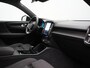 Volvo XC40 Recharge 67 kWh 231pk Dealer O.H. | Trekhaak Af Fabriek | Warmtepomp | Camera | Google Assistent | 19"L.M | Sportstoelen & Stuur Verwarmd | Standkachel | Apple Carplay | Cruise Control | DAB |