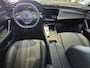 Peugeot 308 SW 1.6 Plug-in Hybrid 180 Allure | Plug In Hybrid | Navigatie | Cruise Control | Camera | Mooie Complete Uitvoering | Verwarmde Voorstoelen en Verwarmde Voorruit |