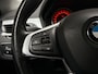 BMW X1 sDrive20i High Executive 192Pk Automaat (GROOT NAVI, CLIMATE, MEMORY SEATS, HEAD-UP DISPLAY, LEDER, STOELVERWARMING, SPORTSTOELEN, GETINT GLAS, CRUISE, NIEUWSTAAT)