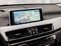 BMW X1 sDrive20i High Executive 192Pk Automaat (GROOT NAVI, CLIMATE, MEMORY SEATS, HEAD-UP DISPLAY, LEDER, STOELVERWARMING, SPORTSTOELEN, GETINT GLAS, CRUISE, NIEUWSTAAT)