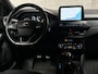 Ford Focus Wagon 1.0 EcoBoost ST Line X (APPLE CARPLAY, GROOT NAVI, STUUR/STOELVERWARMING, CAMERA, SPORTSTOELEN, ADAPTIVE CRUISE, GETINT GLAS, TREKHAAK, NIEUWSTAAT)