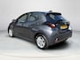 Toyota Yaris 1.5 Hybrid 115 Active | Parkeersensoren | Stoel- + stuurverwarming | Carplay | Licht metalen velgen |
