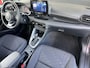 Toyota Yaris 1.5 Hybrid 115 Active | Parkeersensoren | Stoel- + stuurverwarming | Carplay | Licht metalen velgen |