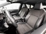 Toyota Corolla 1.8 Hybrid Dynamic Sport Automaat (APPLE CARPLAY, LEDER, STOELVERWARMING, CAMERA, SPORTSTOELEN, ADAPTIVE CRUISE, GETINT GLAS, ZWART HEMEL, NIEUWSTAAT)