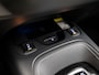 Toyota Corolla 1.8 Hybrid Dynamic Sport Automaat (APPLE CARPLAY, LEDER, STOELVERWARMING, CAMERA, SPORTSTOELEN, ADAPTIVE CRUISE, GETINT GLAS, ZWART HEMEL, NIEUWSTAAT)