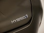 Toyota Corolla 1.8 Hybrid Dynamic Sport Automaat (APPLE CARPLAY, LEDER, STOELVERWARMING, CAMERA, SPORTSTOELEN, ADAPTIVE CRUISE, GETINT GLAS, ZWART HEMEL, NIEUWSTAAT)