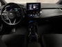 Toyota Corolla 1.8 Hybrid Dynamic Automaat (APPLE CARPLAY, LEDER, STOELVERWARMING, CAMERA, SPORTSTOELEN, ADAPTIVE CRUISE, GETINT GLAS, ZWART HEMEL, NIEUWSTAAT)