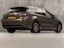 Toyota Corolla 1.8 Hybrid Dynamic Sport Automaat (APPLE CARPLAY, LEDER, STOELVERWARMING, CAMERA, SPORTSTOELEN, ADAPTIVE CRUISE, GETINT GLAS, ZWART HEMEL, NIEUWSTAAT)