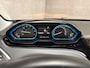Peugeot 2008 1.2 PureTech Allure Automaat (APPLE CARPLAY, LOGISCH NAP, NAVIGATIE, CLIMATE, CAMERA, LEDER, SPORTSTOELEN, GETINT GLAS, LM VELGEN, PARKEERSENSOREN, NIEUWE APK, NIEUWSTAAT)