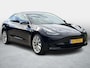Tesla Model 3 Standard RWD Plus 60 kWh SoH 86% / Full Self-Driving Capability ( € 6.400,-) / 19 Inch / Panoramadak / Stoelverwarming / 3 Fase / 1e Eigenaar /