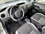 Toyota Yaris 1.5 Hybrid Dynamic Bi-Tone | Navi | Keyless | Camera | Stoelverwarming