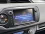 Toyota Yaris 1.5 Hybrid Dynamic Bi-Tone | Navi | Keyless | Camera | Stoelverwarming