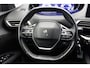 Peugeot 5008 1.2 PureTech Allure 7 Persoons - Trekhaak, Digitaal Cockpit, Carplay