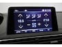 Peugeot 5008 1.2 PureTech Allure 7 Persoons - Trekhaak, Digitaal Cockpit, Carplay