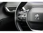 Peugeot 5008 1.2 PureTech Allure 7 Persoons - Trekhaak, Digitaal Cockpit, Carplay
