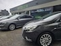 Opel Corsa 1.4 Cosmo | AUTOMAAT | 1E EIGENAAR |3/6 OF 12MND GARANTIE | CAMERA | LAGE KM STAND | |