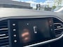 Peugeot 308 1.6 THP Allure XENON LED CRUISE BOEKJES ORIG NL NAP
