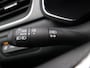 Renault Captur 1.6 E-Tech full hybrid 145 techno | Clima | Navigatie | Stoel en stuur verwarming | Achteruitrijcamera.