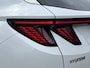 Hyundai Tucson 1.6 T-GDI PHEV Comfort Smart 4WD | Climate | Camera | Carplay | Keyless | Navigatie | Full - Led | Elek. Klep | Winterpakket | 19" Lichtmetaal | Digitale Cockpit | Parkeer Assistent | Adapt. Cruisecontrol
