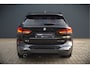 BMW X1 xDrive25e Executive M Sport | Stoelverwarming | Trekhaak | Parkeersensoren | Navigatie | Ambiance Verlichting | Keyless | Cruise Control | LED | Climate Control | DAB | BTW | SOH 90%