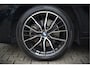 BMW X1 xDrive25e Executive M Sport | Stoelverwarming | Trekhaak | Parkeersensoren | Navigatie | Ambiance Verlichting | Keyless | Cruise Control | LED | Climate Control | DAB | BTW | SOH 90%