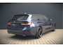 BMW 3-Serie Touring 330e High Executive Sportline | Keyless | PDC | Leer | Hifi | Ambiance Verlichting | Stoelverwarming | Adaptive Cruise Control | BTW | LED | Shadow Line | Navigatie Prof. | DAB |