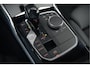 BMW 3-Serie Touring 330e High Executive Sportline | Keyless | PDC | Leer | Hifi | Ambiance Verlichting | Stoelverwarming | Adaptive Cruise Control | BTW | LED | Shadow Line | Navigatie Prof. | DAB |